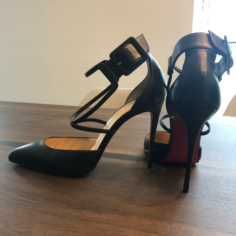 Christian Louboutin “Suzanna” Pointy Toe Pump